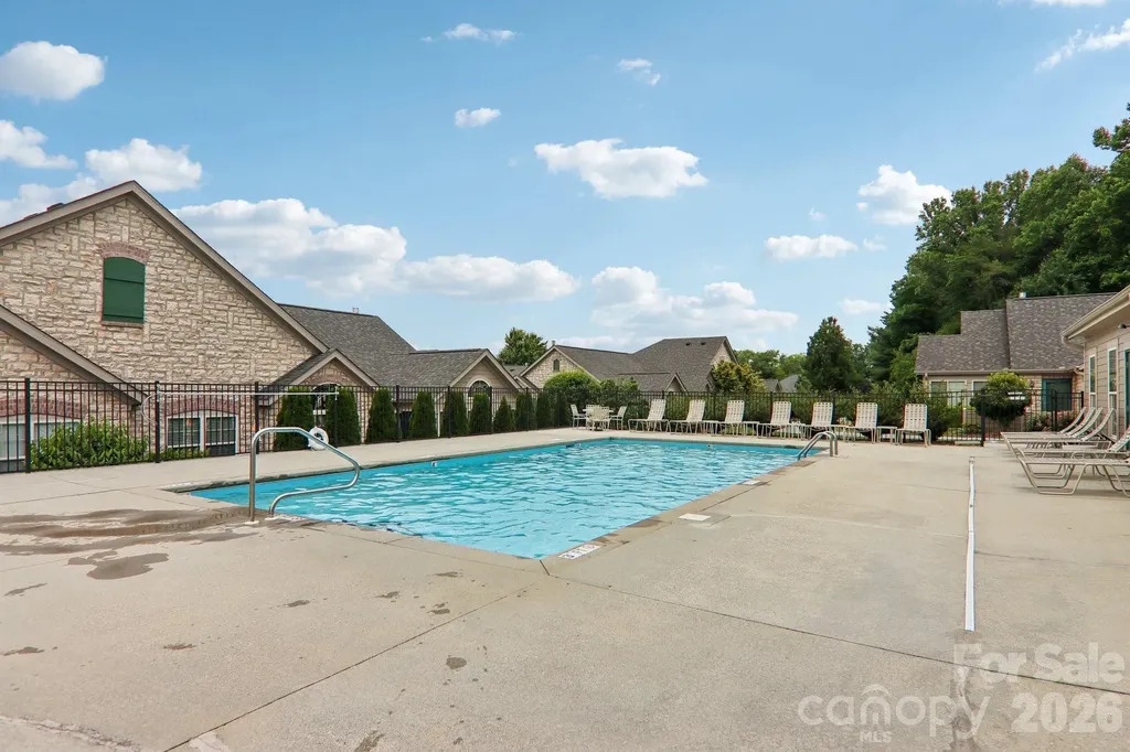 174 Summerfield Place Flat Rock NC 28731