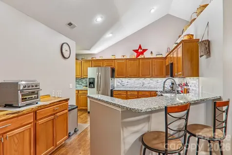 174 Summerfield Place Flat Rock NC 28731
