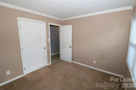 712 Edgegreen Drive Charlotte NC 28217
