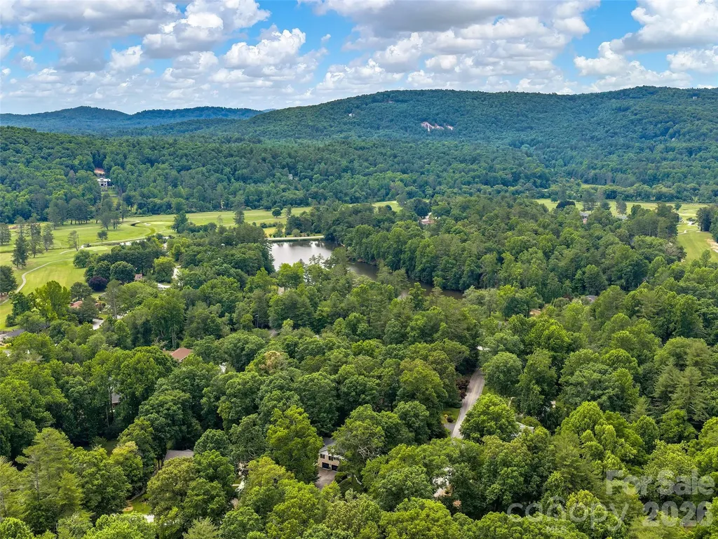 122 Brandon Road Hendersonville NC 28739
