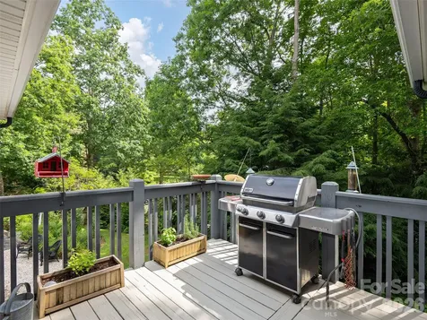 122 Brandon Road Hendersonville NC 28739
