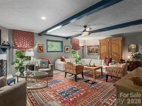 122 Brandon Road Hendersonville NC 28739