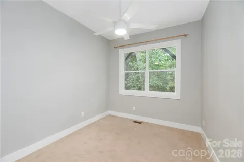 39 Hubbard Avenue Asheville NC 28806