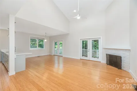 39 Hubbard Avenue Asheville NC 28806