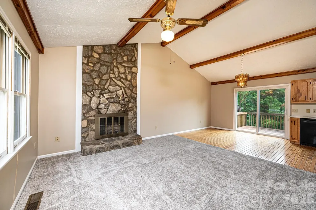1697 Denver Court Lenoir NC 28645