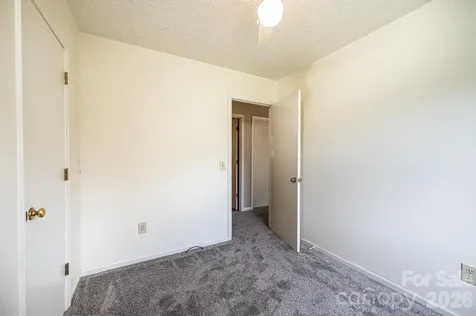 1697 Denver Court Lenoir NC 28645