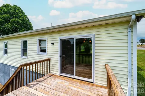 1697 Denver Court Lenoir NC 28645
