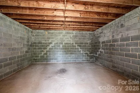 1697 Denver Court Lenoir NC 28645