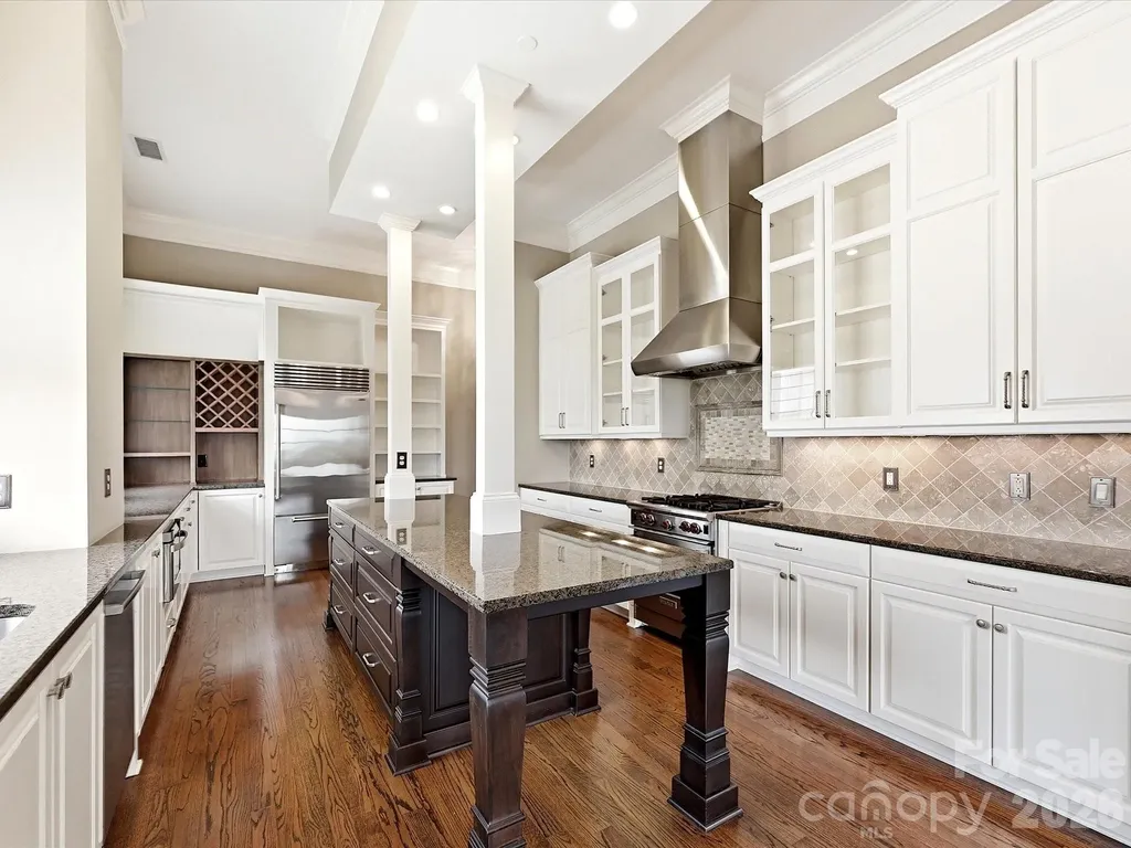 2823 Providence Road Charlotte NC 28211