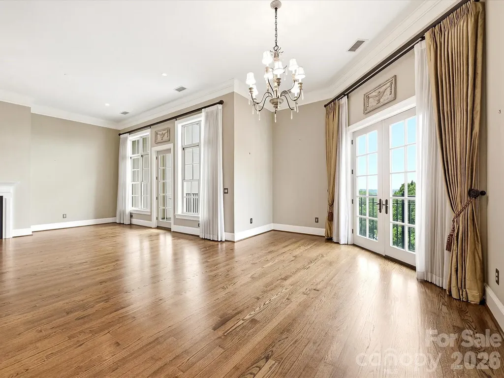 2823 Providence Road Charlotte NC 28211