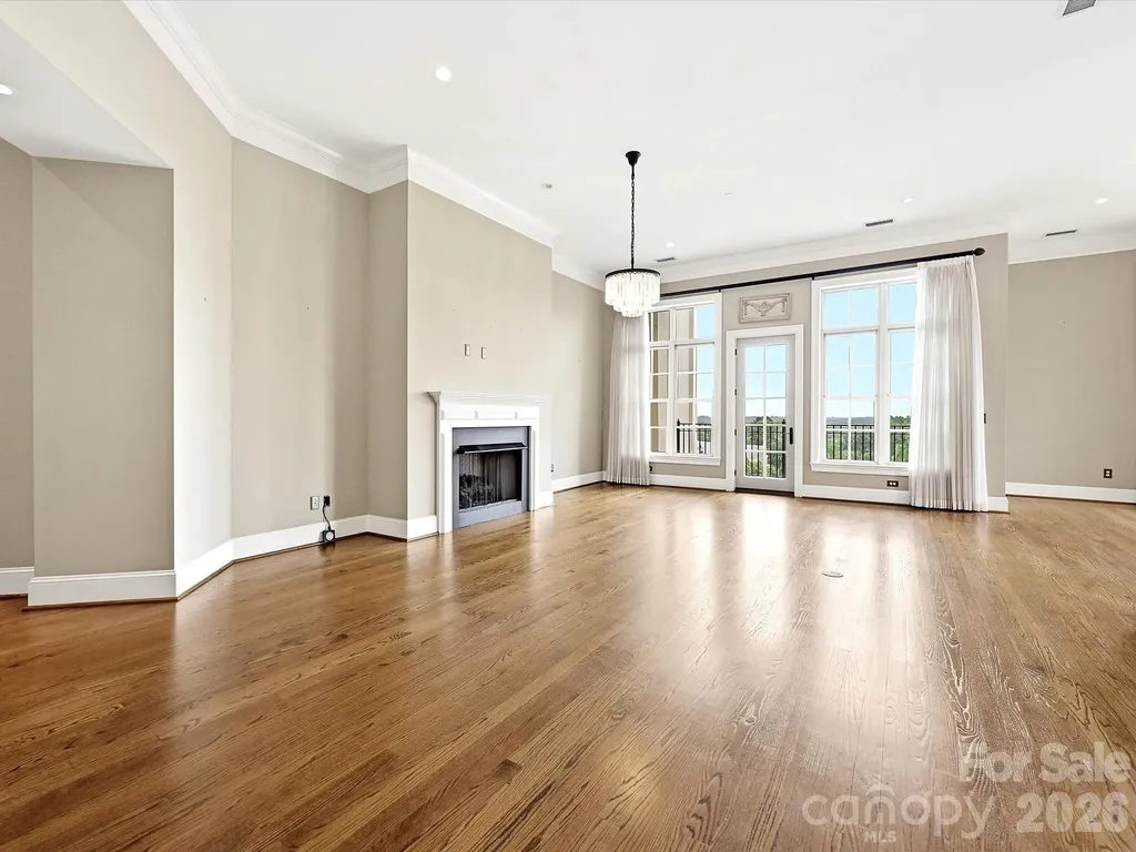 2823 Providence Road Charlotte NC 28211