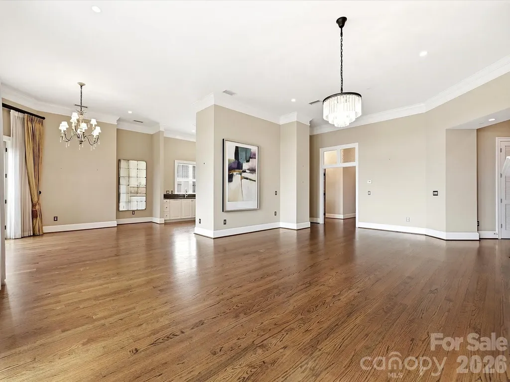 2823 Providence Road Charlotte NC 28211