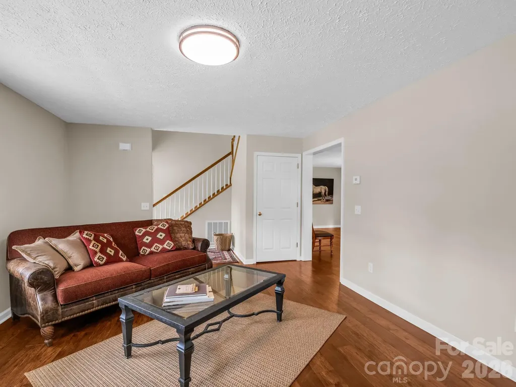 271 Collinsville Road Columbus NC 28722