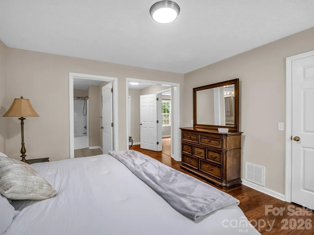 271 Collinsville Road Columbus NC 28722