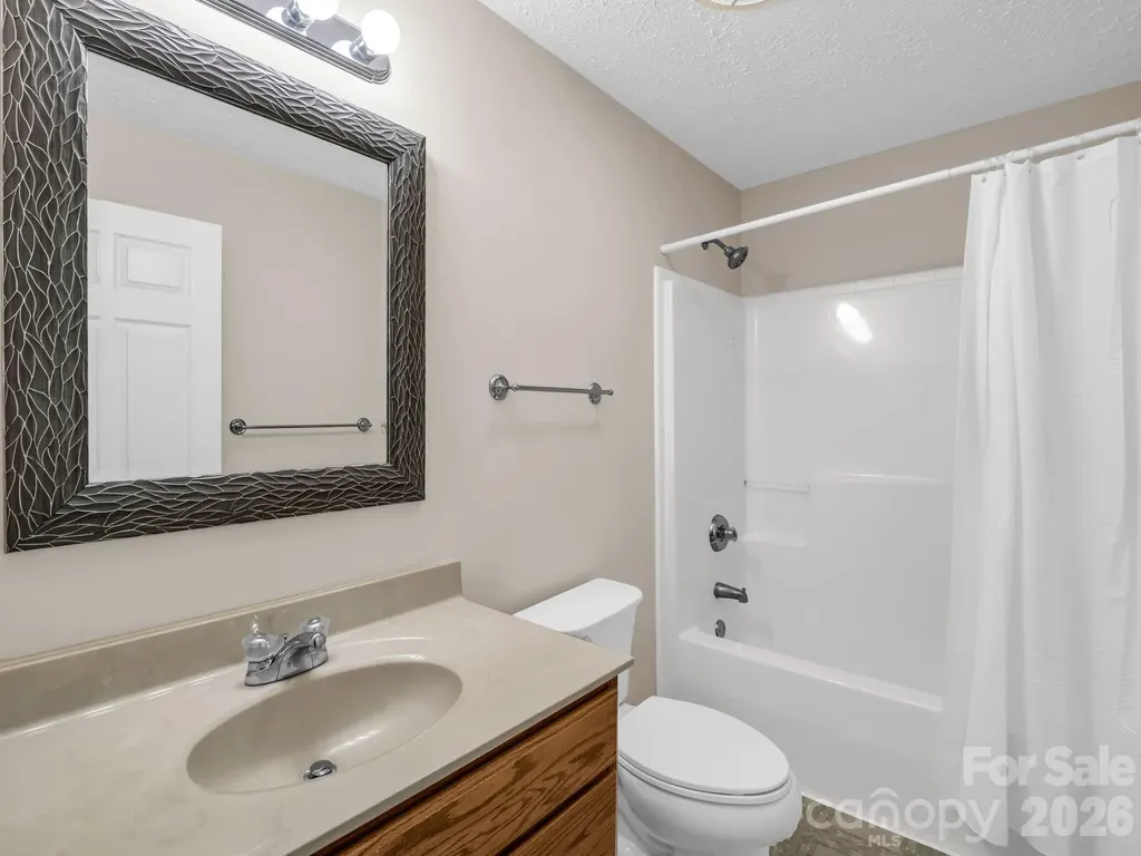 271 Collinsville Road Columbus NC 28722