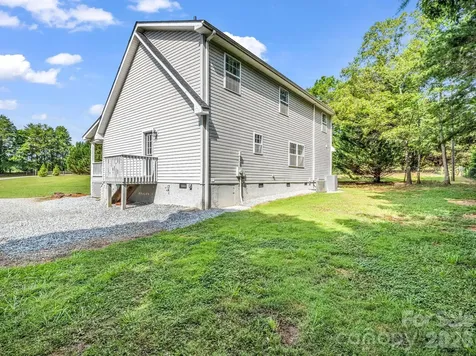 271 Collinsville Road Columbus NC 28722