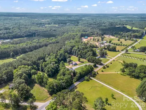 271 Collinsville Road Columbus NC 28722
