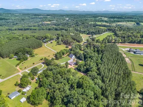 271 Collinsville Road Columbus NC 28722