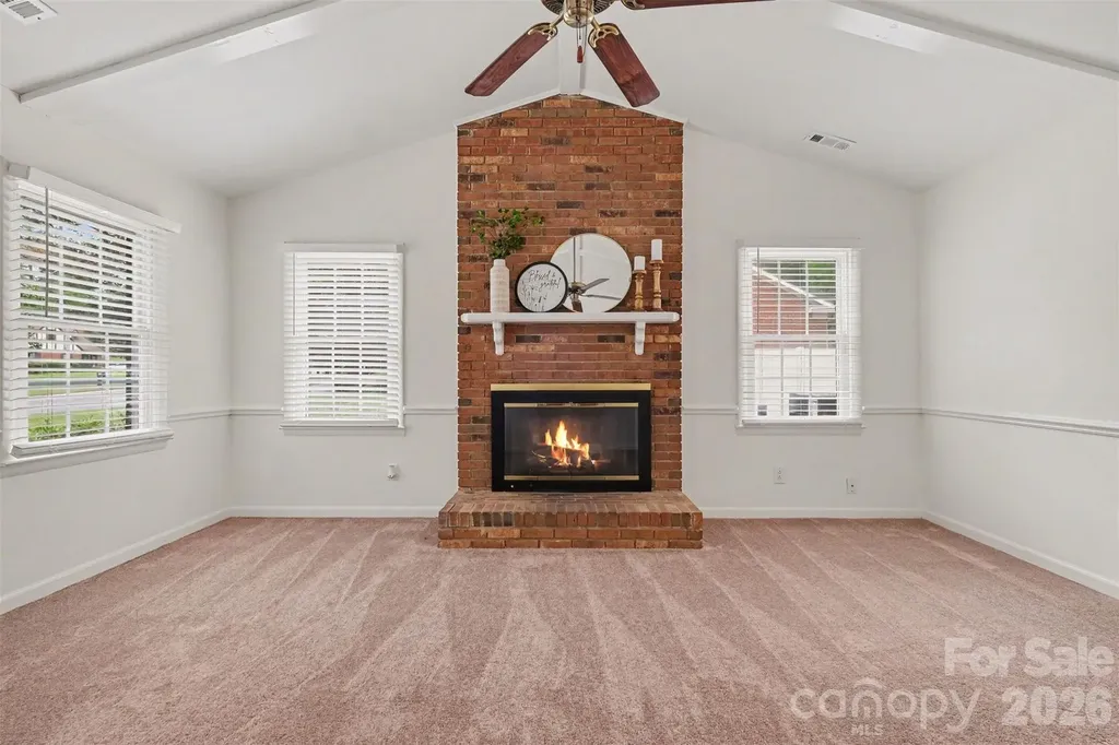 10727 Colony Woods Drive Charlotte NC 28277