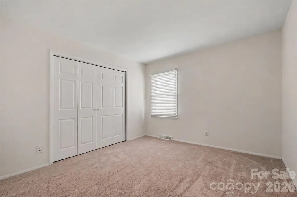 10727 Colony Woods Drive Charlotte NC 28277