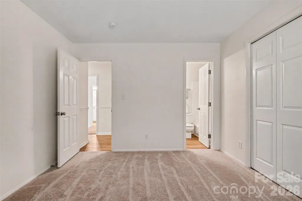 10727 Colony Woods Drive Charlotte NC 28277