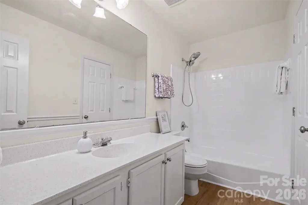 10727 Colony Woods Drive Charlotte NC 28277