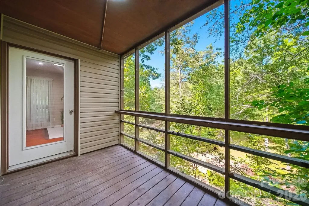 1420 11th Street Drive NW Hickory NC 28601