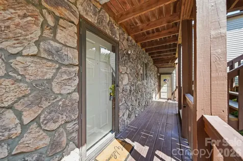 1420 11th Street Drive NW Hickory NC 28601