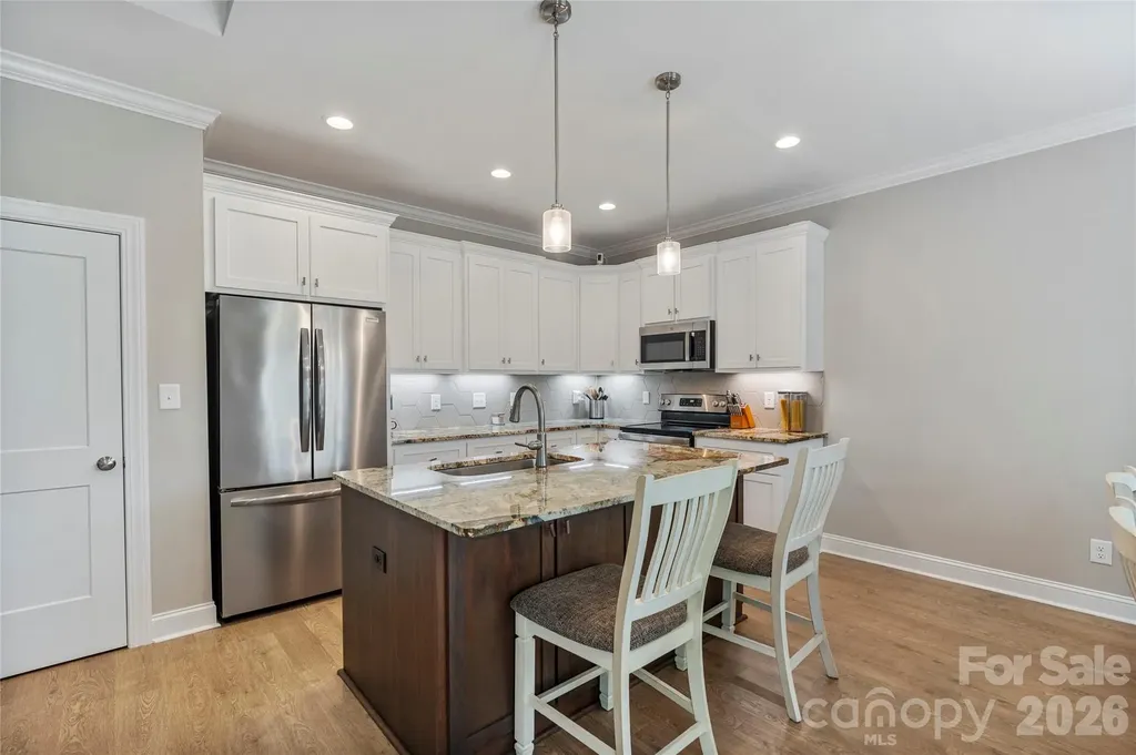 4944 Southview Drive Hickory NC 28602