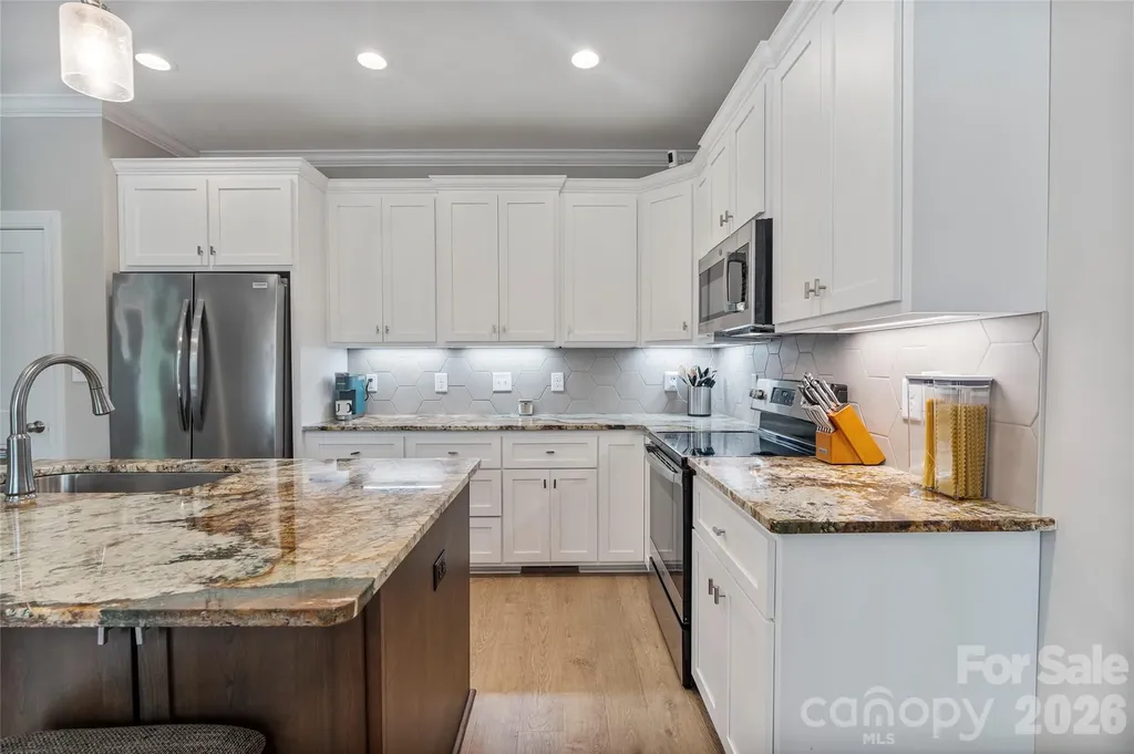 4944 Southview Drive Hickory NC 28602