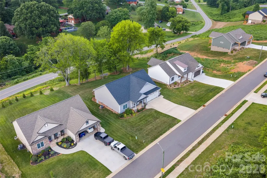 4944 Southview Drive Hickory NC 28602