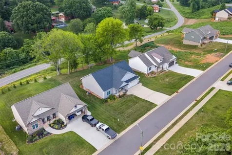 4944 Southview Drive Hickory NC 28602