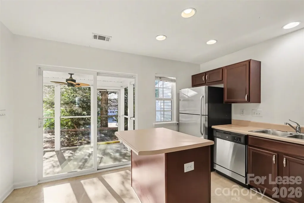2515 Brackley Place NW Concord NC 28027