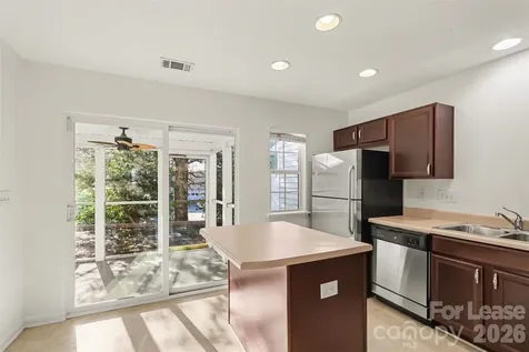 2515 Brackley Place NW Concord NC 28027