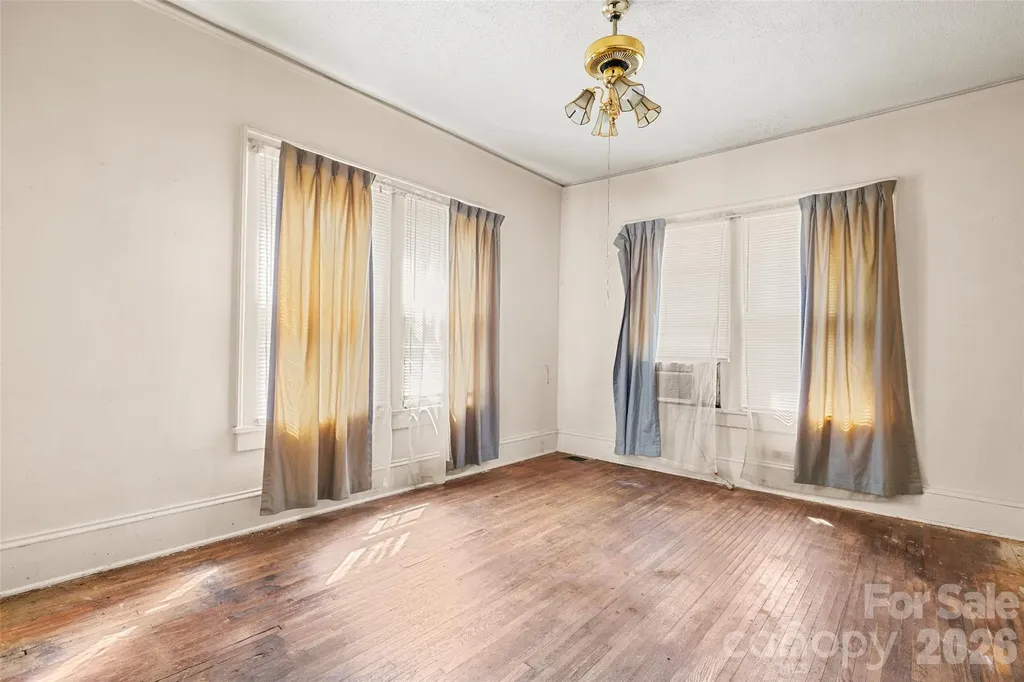 408 W Kingston Avenue Charlotte NC 28203
