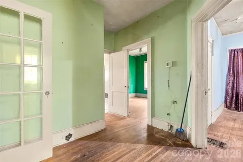 408 W Kingston Avenue Charlotte NC 28203