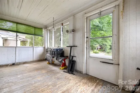 408 W Kingston Avenue Charlotte NC 28203