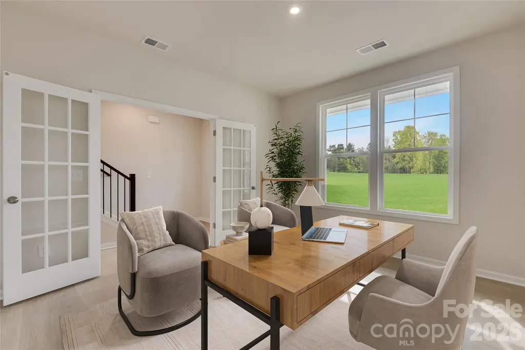 6415 Ludell Lane Charlotte NC 28215