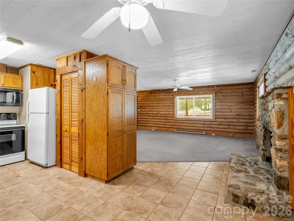 137 Amys Ridge Road Lake Lure NC 28746