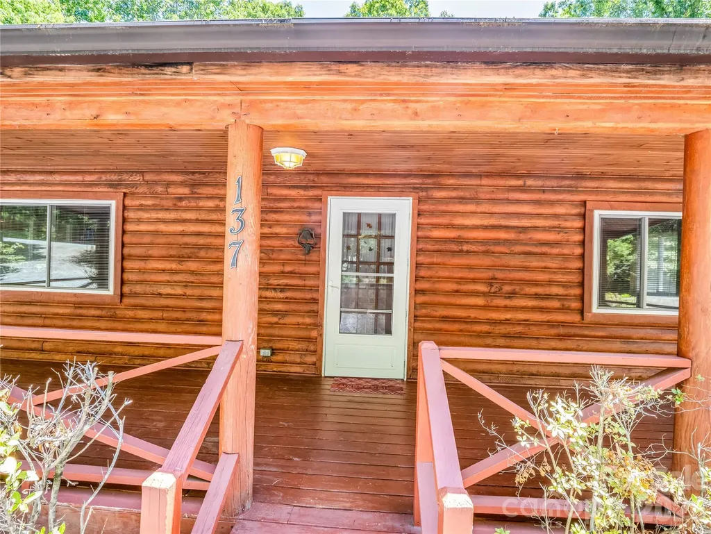 137 Amys Ridge Road Lake Lure NC 28746