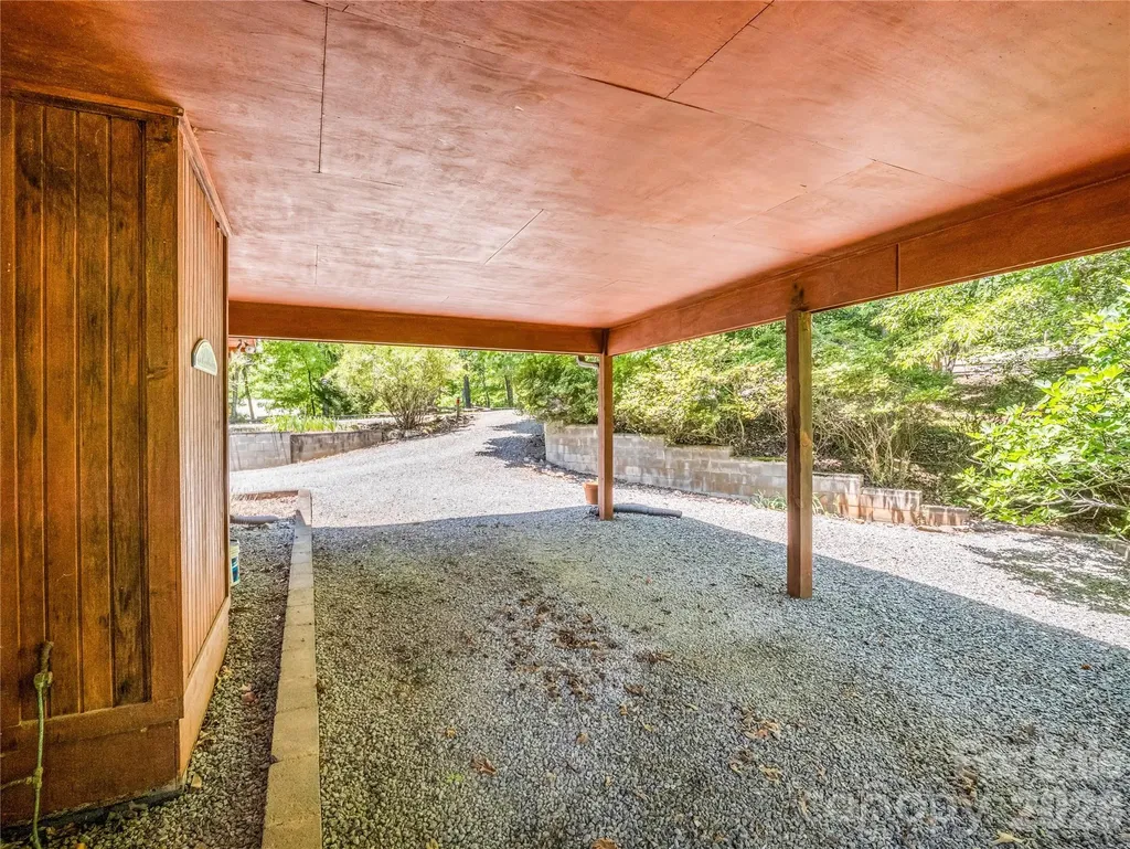 137 Amys Ridge Road Lake Lure NC 28746