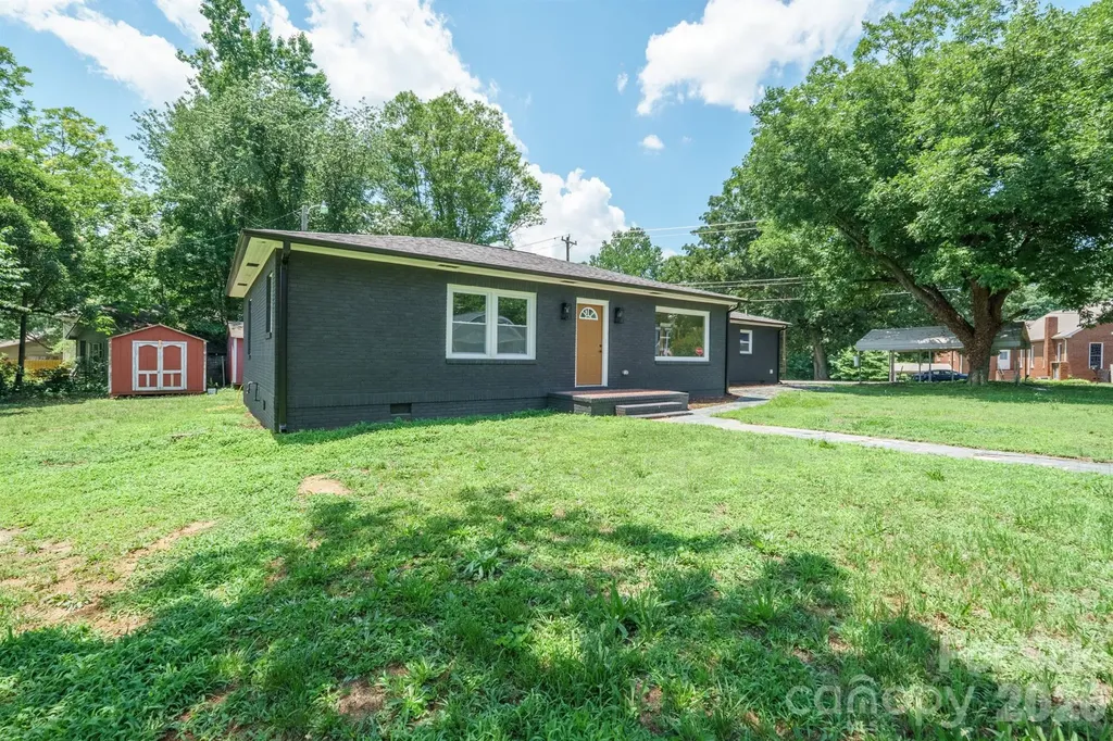 841 Murphy Street Kannapolis NC 28081