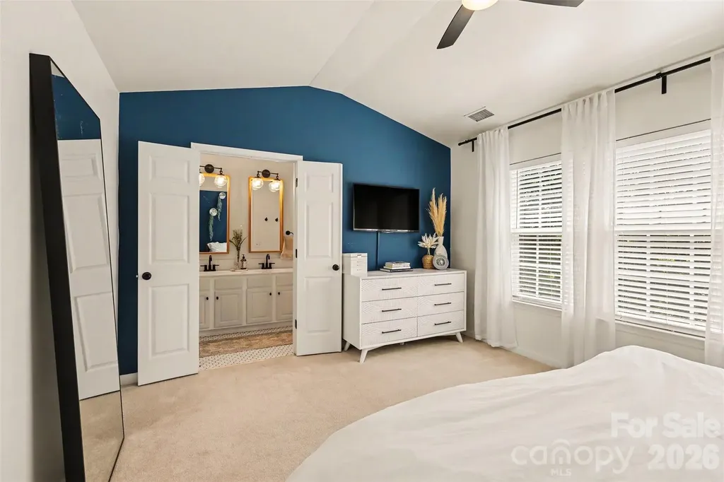 2914 Duvalla Avenue Charlotte NC 28209