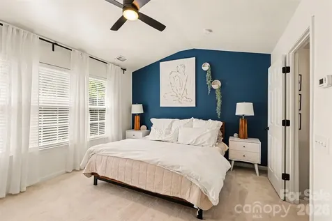 2914 Duvalla Avenue Charlotte NC 28209