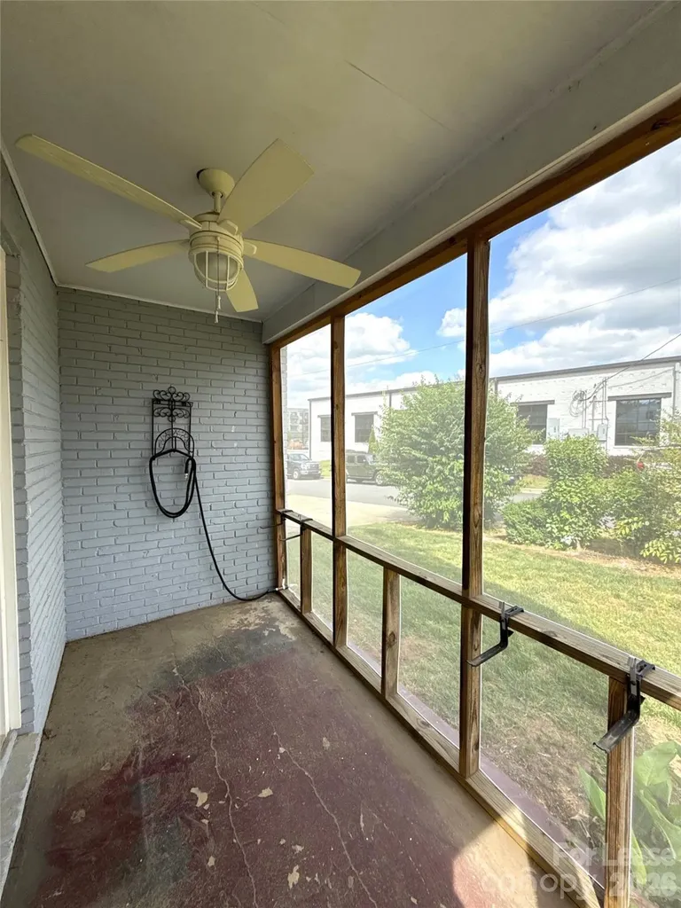 300 E Peterson Drive Charlotte NC 28217