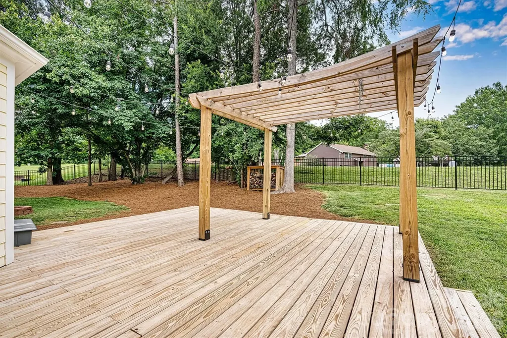 7001 Plough Drive Mint Hill NC 28227