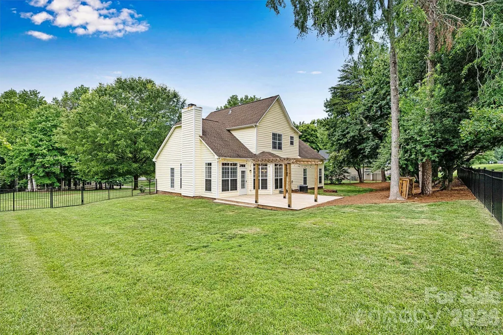7001 Plough Drive Mint Hill NC 28227