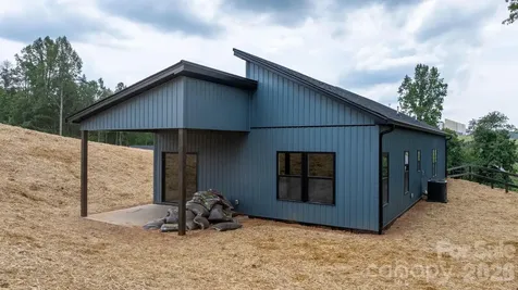 909 Overlook Drive SW Lenoir NC 28645