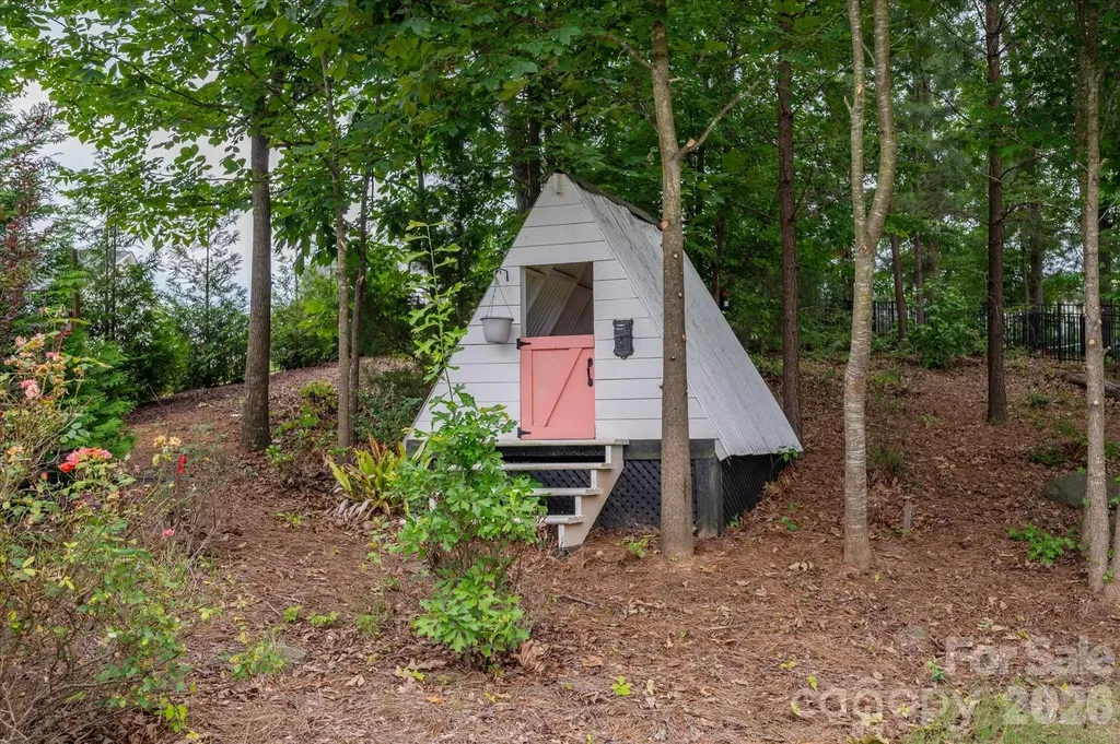 3009 Winged Teal Court Belmont NC 28012