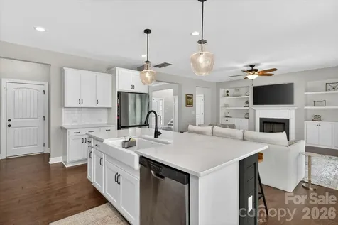3009 Winged Teal Court Belmont NC 28012